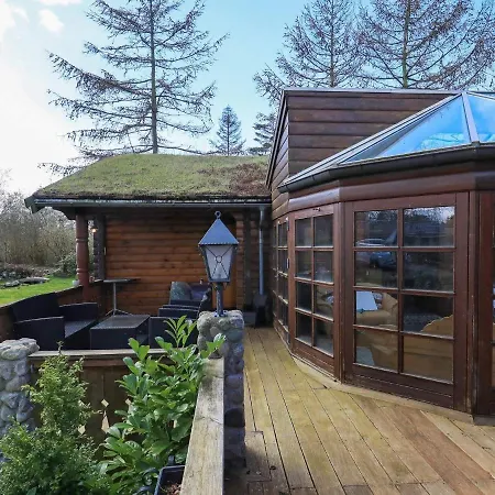 Дом отдыха 5 Person In *