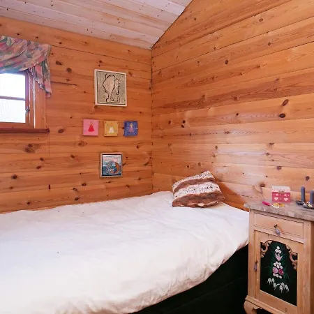 5 Person In * Миддельфарт